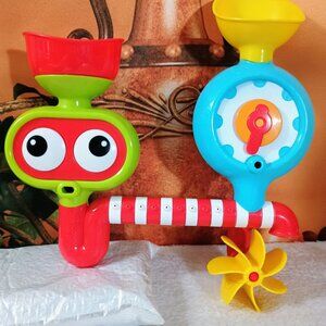 Yookidoo Multicolor Spin 'N' Sprinkle Water Lab STEM Bath Toy